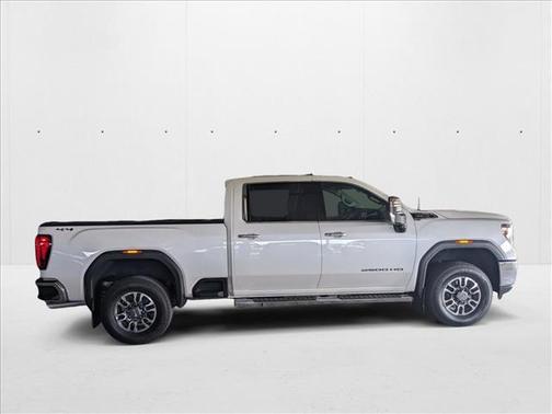 2022 GMC Sierra 2500 SLT