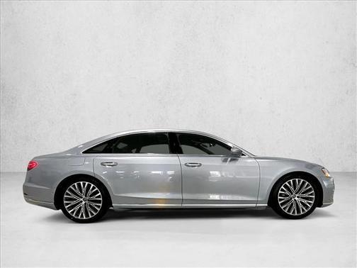 Florett Silver Metallic 2019 Audi A8 55