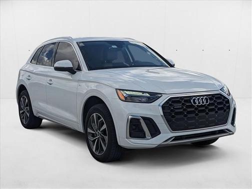 2022 Audi Q5 45 S line Premium