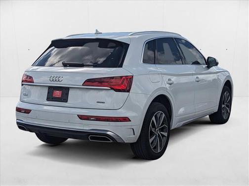2022 Audi Q5 45 S line Premium