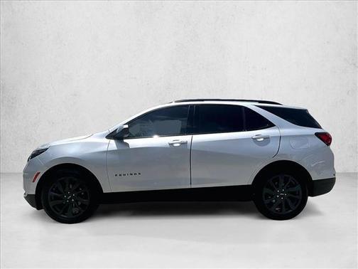 Silver Ice Metallic 2022 Chevrolet Equinox FWD RS