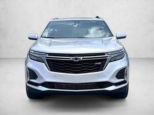 Silver Ice Metallic 2022 Chevrolet Equinox FWD RS