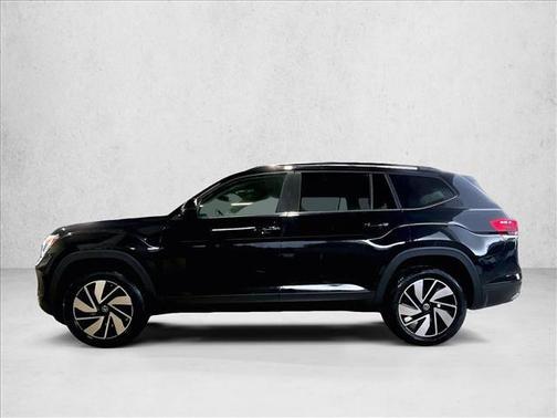 Black 2024 Volkswagen Atlas 2.0T SE w/Technology