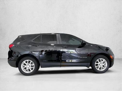 Mosaic Black Metallic 2023 Chevrolet Equinox LS