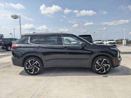 2023 Mitsubishi Outlander SEL 2.5 2WD