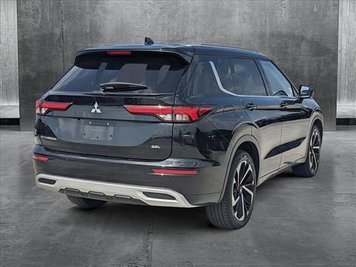 2023 Mitsubishi Outlander SEL 2.5 2WD
