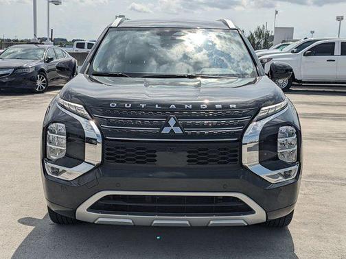 2023 Mitsubishi Outlander SEL 2.5 2WD