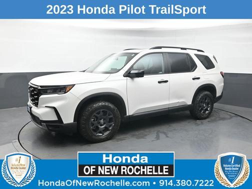 Platinum White Pearl 2023 Honda Pilot AWD TrailSport