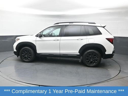 Platinum White Pearl 2023 Honda Passport AWD TrailSport