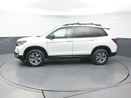 2023 Honda Passport AWD TrailSport