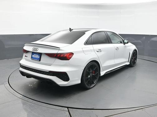 2024 Audi RS 3 TFSI quattro S tronic