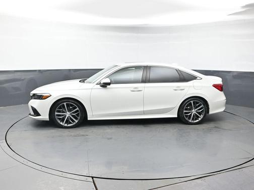 Platinum White Pearl 2024 Honda Civic Touring