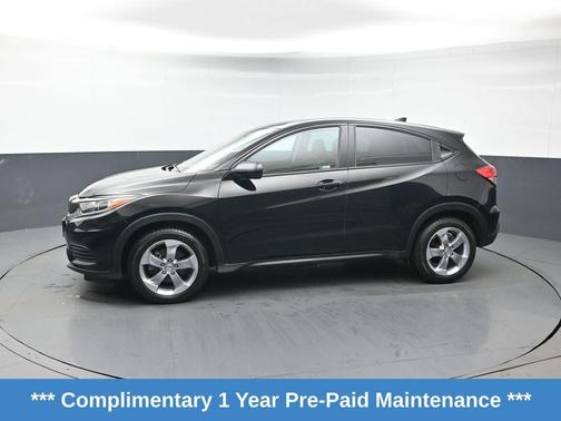 Crystal Black Pearl 2022 Honda HR-V LX