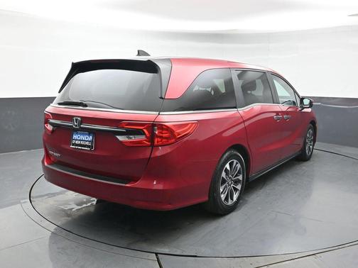 Radiant Red Metallic II 2023 Honda Odyssey EX-L