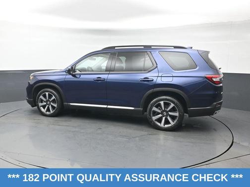 2023 Honda Pilot AWD Elite