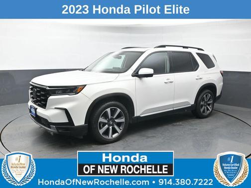 Platinum White Pearl 2023 Honda Pilot AWD Elite
