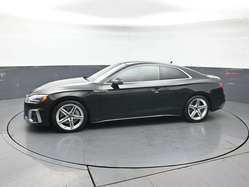 2022 Audi A5 45 S line Premium