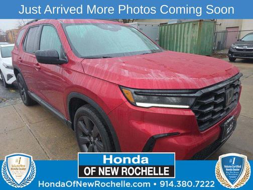 2023 Honda Pilot AWD Sport