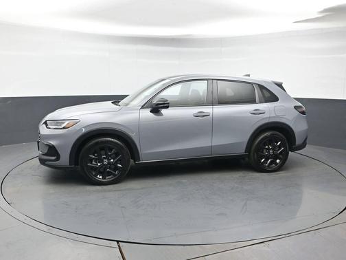 Urban Gray Pearl 2024 Honda HR-V AWD Sport