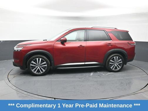 2022 Nissan Pathfinder Platinum 4WD