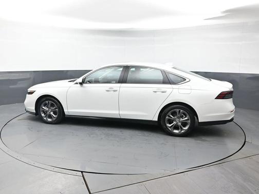 Platinum White Pearl 2023 Honda Accord Hybrid EX-L