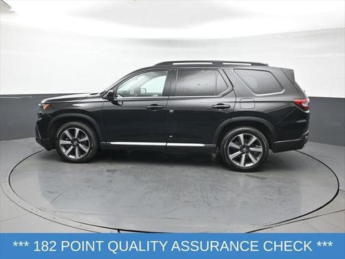 2023 Honda Pilot AWD Elite