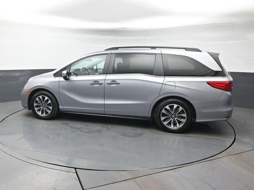 Lunar Silver Metallic 2022 Honda Odyssey EX-L