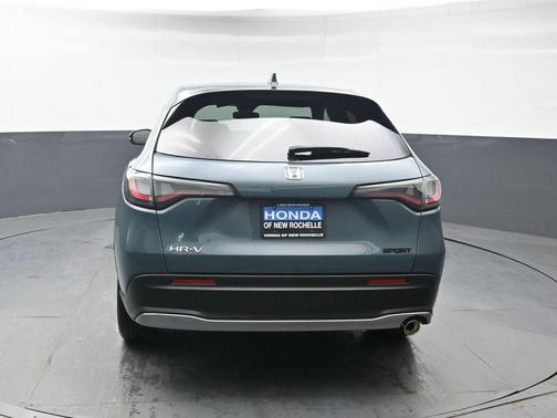 Nordic Forest Pearl 2023 Honda HR-V AWD Sport