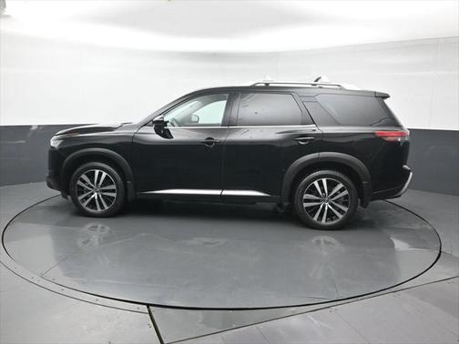 2024 Nissan Pathfinder Platinum 4WD