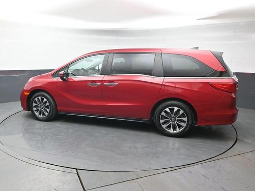 Radiant Red 2024 Honda Odyssey EX-L