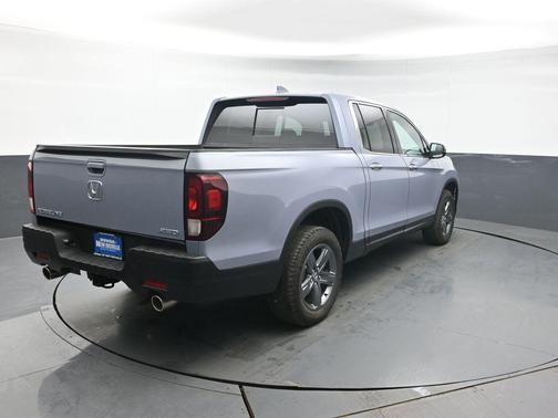 Sonic Gray Pearl 2023 Honda Ridgeline RTL-E