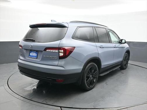 2022 Honda Pilot AWD Black Edition