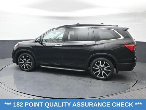 Crystal Black Pearl 2019 Honda Pilot Elite