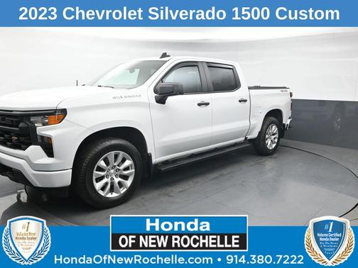 Summit White 2023 Chevrolet Silverado 1500 Custom