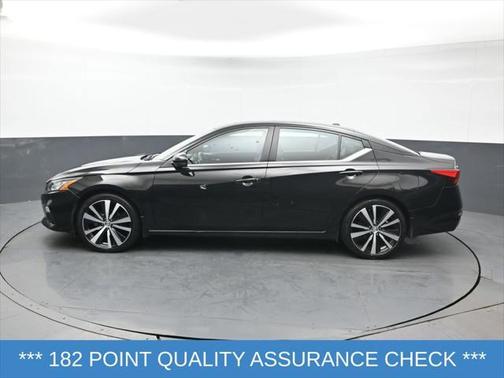 2022 Nissan Altima SR VC-Turbo FWD