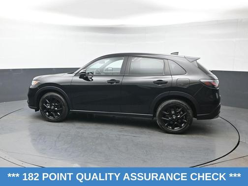 Crystal Black Pearl 2025 Honda HR-V Sport