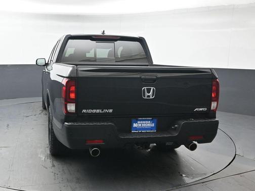 2023 Honda Ridgeline Black