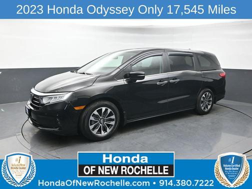 Crystal Black Pearl 2023 Honda Odyssey EX-L