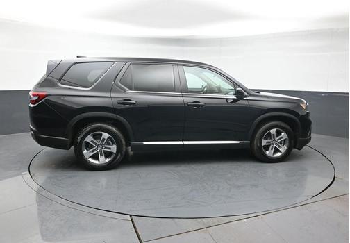 Crystal Black Pearl 2025 Honda Pilot EX-L