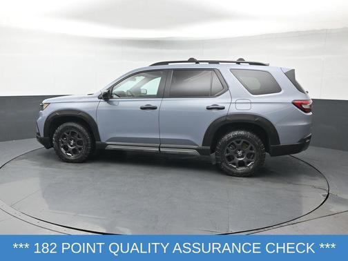 2023 Honda Pilot AWD TrailSport