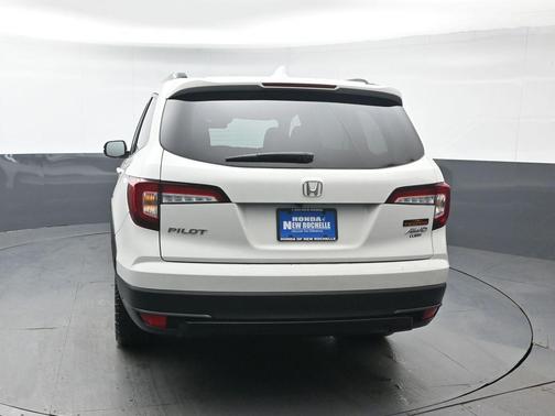 2022 Honda Pilot AWD TrailSport