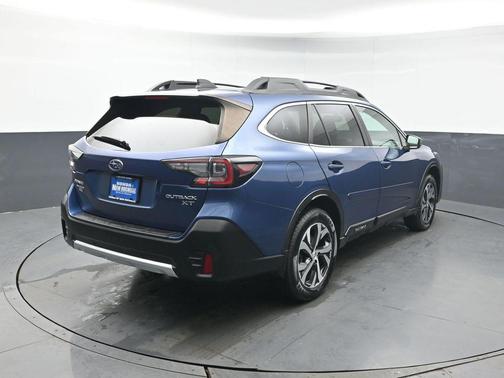 2022 Subaru Outback Limited XT