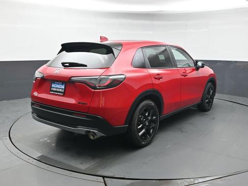 Milano Red 2024 Honda HR-V Sport