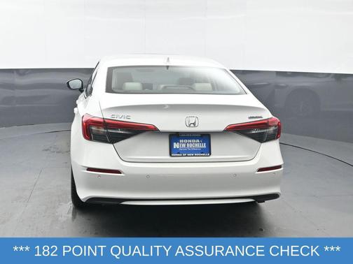 2022 Honda Civic Touring