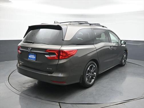 2022 Honda Odyssey Elite