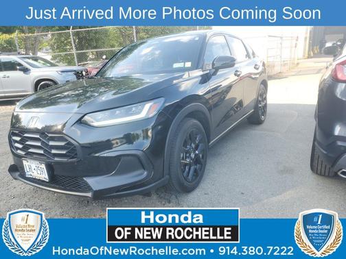 Crystal Black Pearl 2024 Honda HR-V AWD Sport