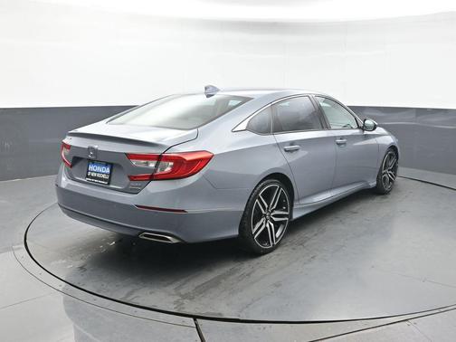 2021 Honda Accord Touring 2.0T