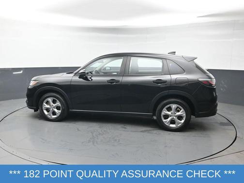 Crystal Black 2023 Honda HR-V LX
