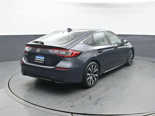 2022 Honda Civic EX-L