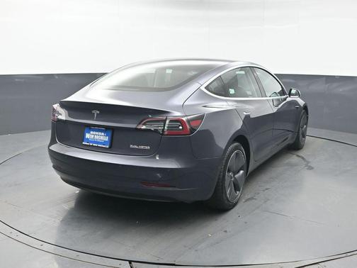 2020 Tesla Model 3 Performance